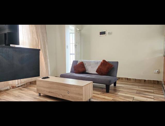 3 BEDROOM CLUSTER FOR SALE IN SUNSET GLEN